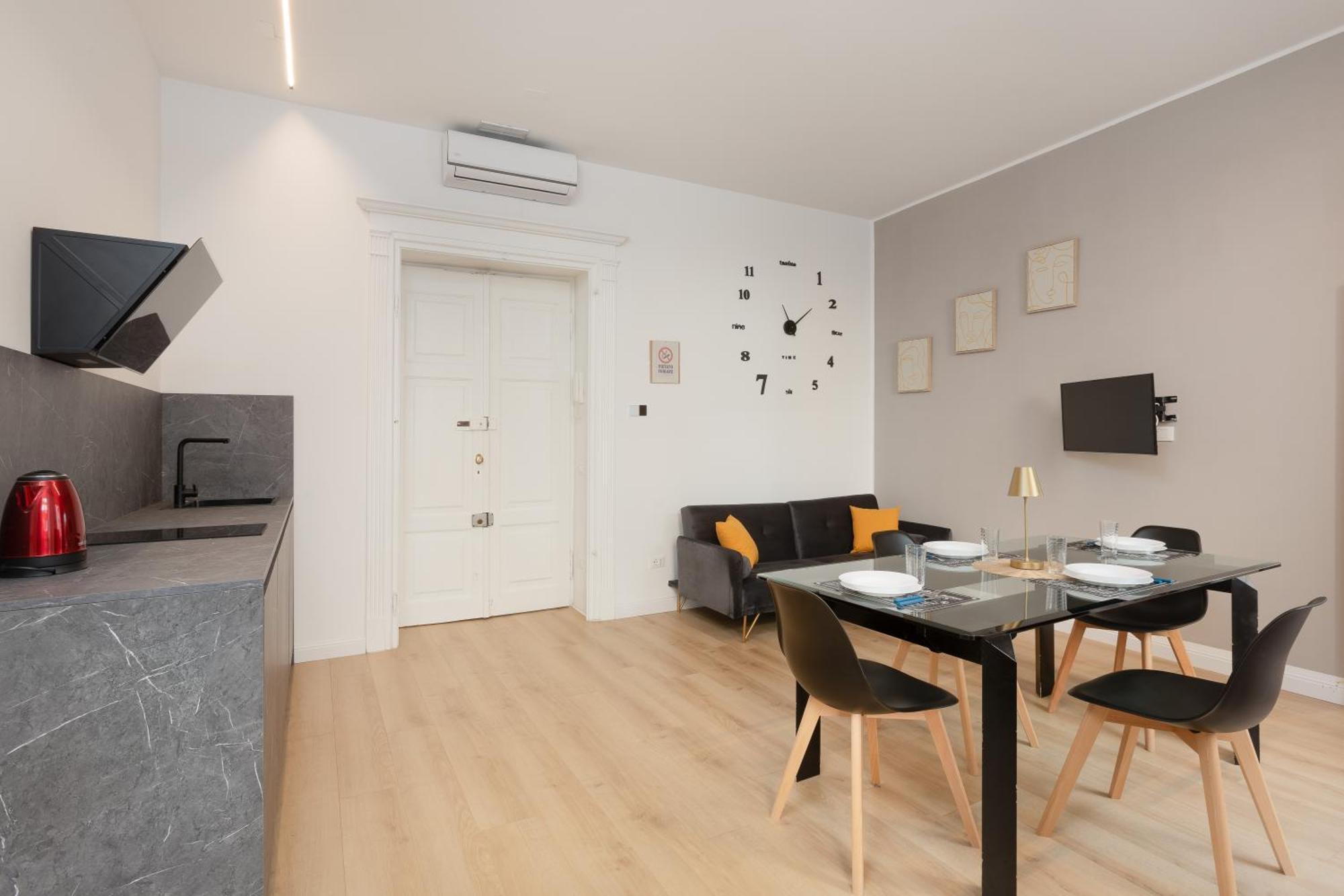 Snapstay Luxury Apartments In Centro A 트리에스테 외부 사진